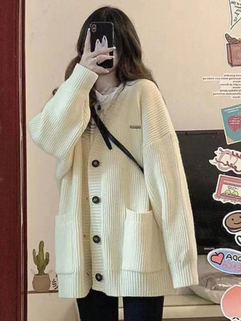 Women’s V-Neck Knit Cardigan