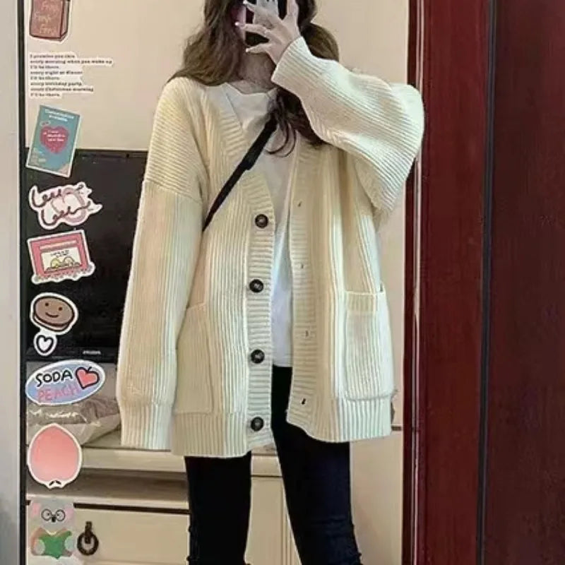 Women’s V-Neck Knit Cardigan