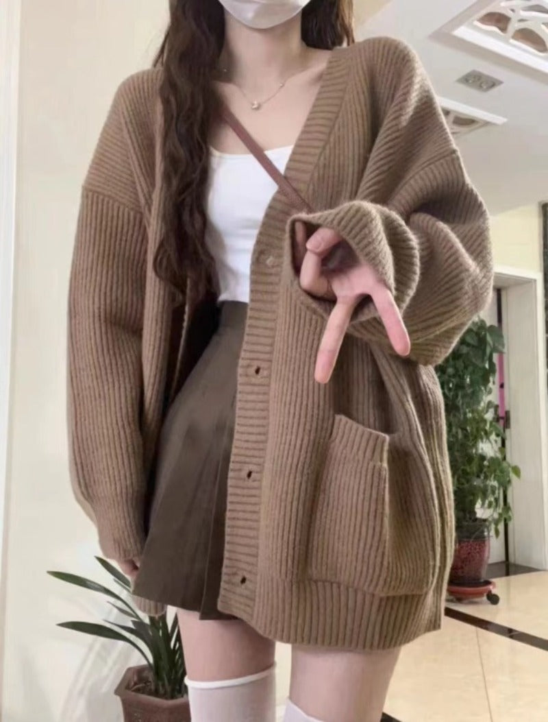 Women’s V-Neck Knit Cardigan